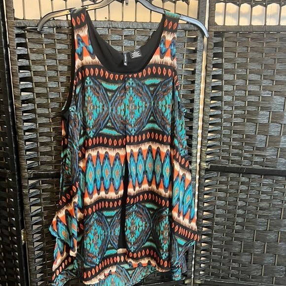 New Direction Flowy Tank Size Medium - Picture 1 of 8
